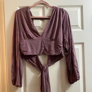 Lulu backless long sleeve top